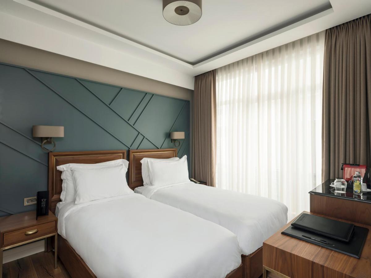 Azzap Galata Otel
